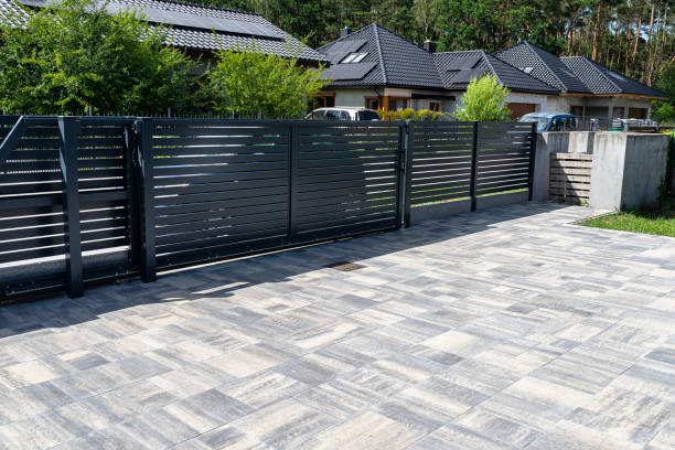 Best Residential Paver Driveway  in River Oaks, TX