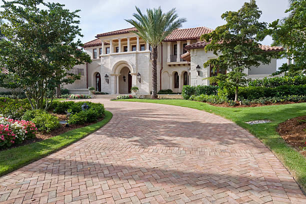 Best Professional Driveway Pavers  in River Oaks, TX
